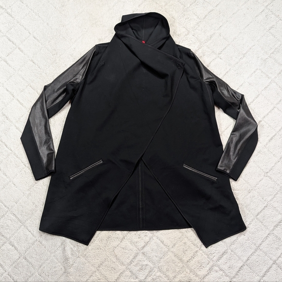 Spanx Jacket Womens L Black Drape Front Faux Leather Convertible Crossover - Picture 1 of 8